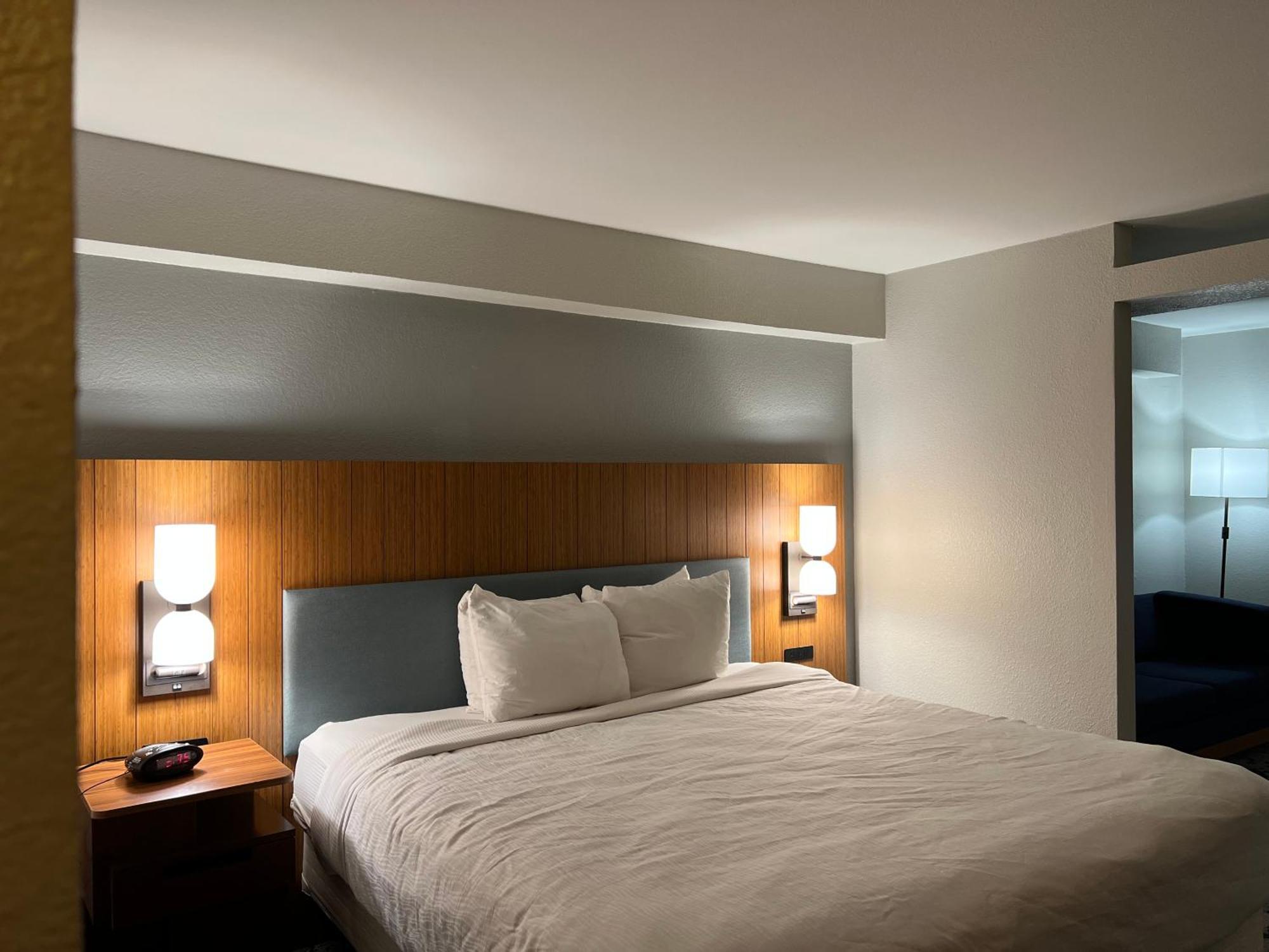 Country Inn & Suites By Radisson, Lsu - Medical Corridor Baton Rouge Exterior photo